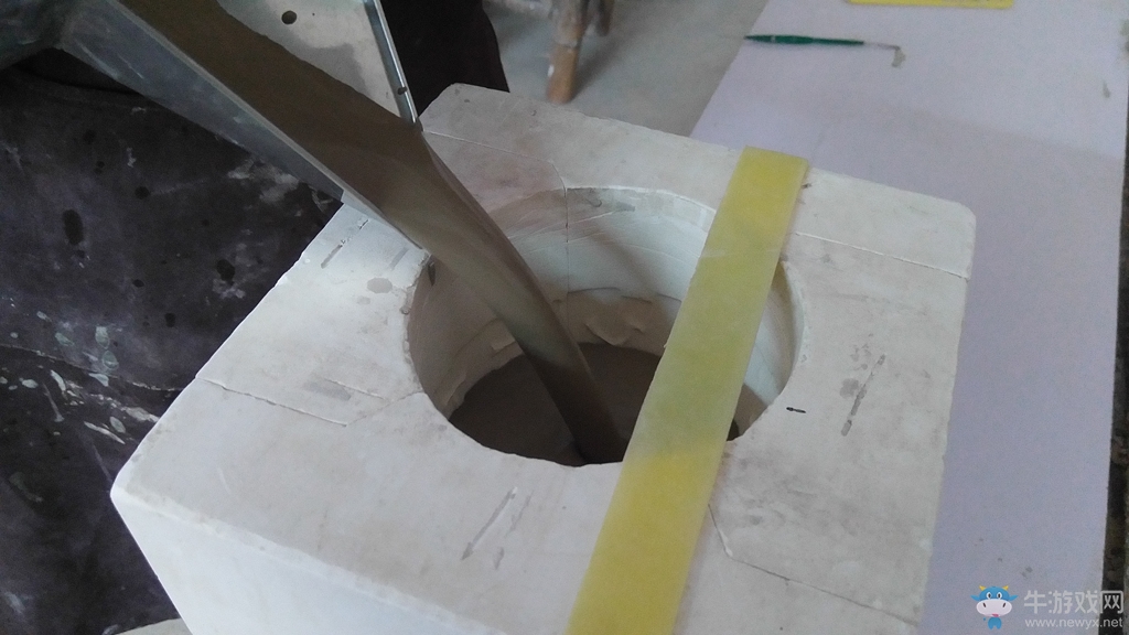 魔獸世界：玩家自制狗蛋杯子 揭露古爾丹搞事真相