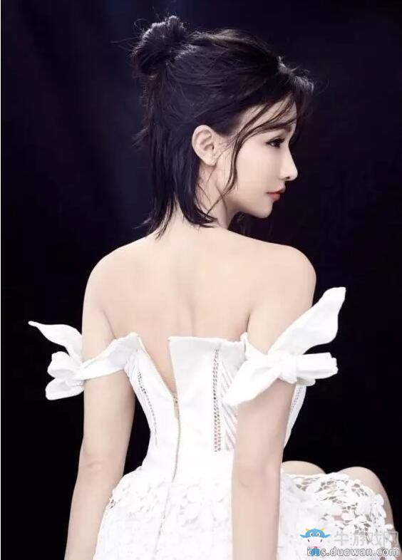 天涯明月刀：性感女神Miss共賀天刀女生節版本 直播送好禮！