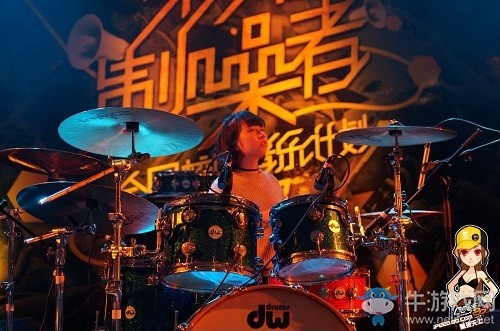 QQ飛車榮耀制噪者選拔賽即將開啟，白舉綱音樂盛典門票免費送!