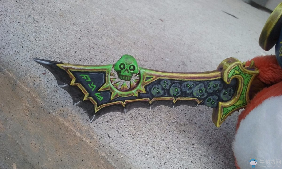 魔獸世界狂熱粉！手持灰燼使者和真理之盾的大領(lǐng)主佩佩