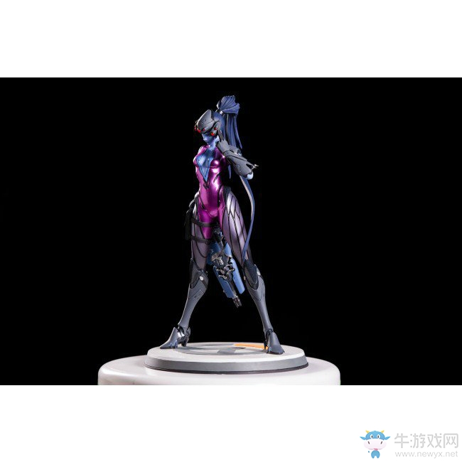 黑百合手辦美服商城開放預售