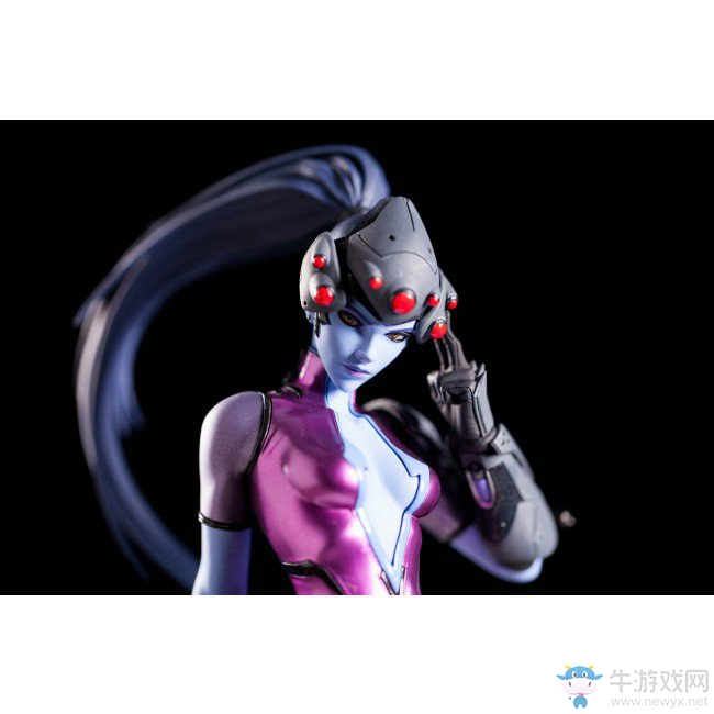 黑百合手辦美服商城開放預售