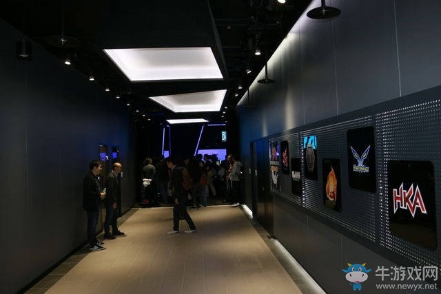 暴雪全球首家電競館揭幕 下月初正式開放
