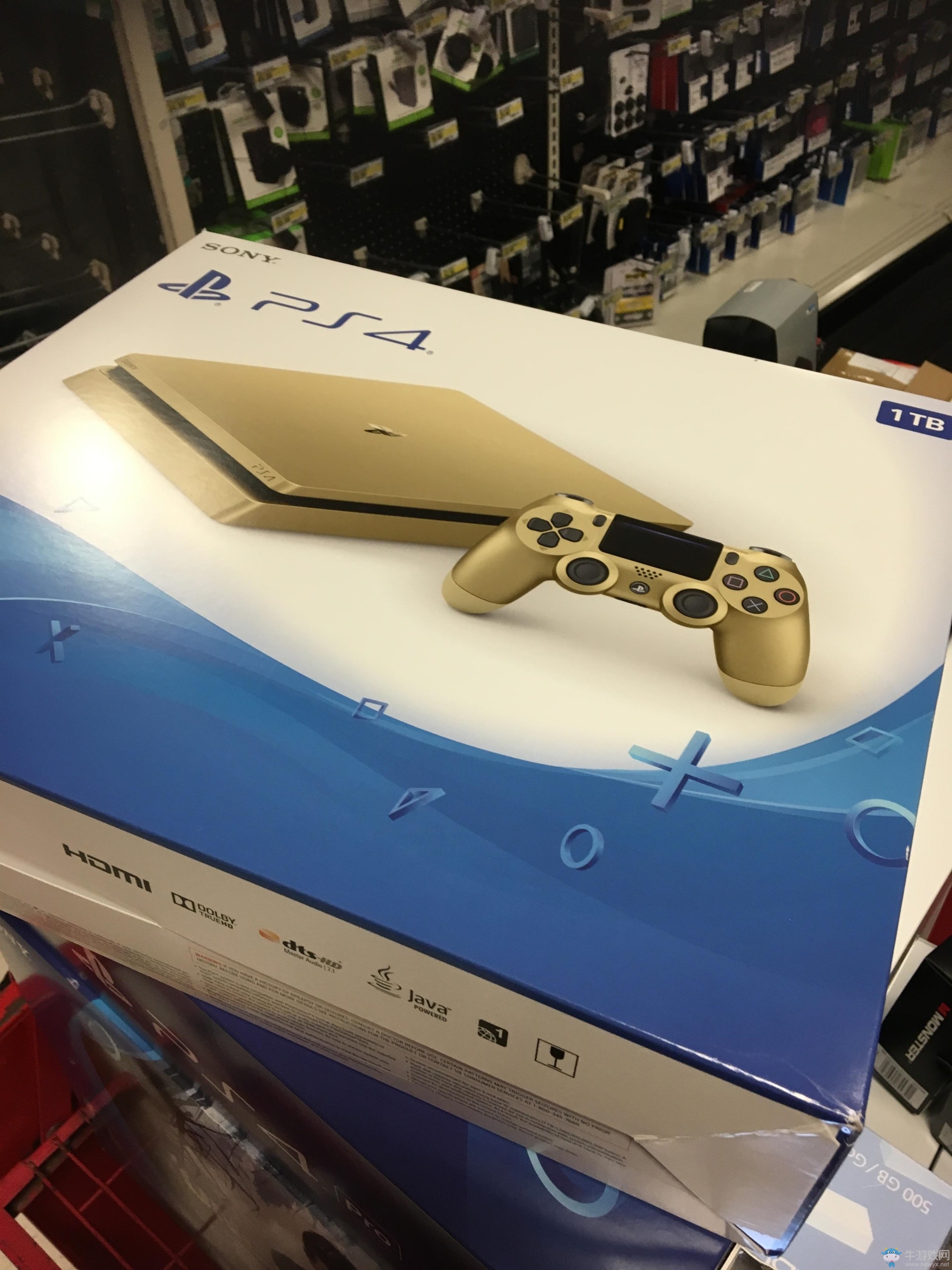 土豪金1TB版PS4 Slim或于6月9日發售 定價1692元