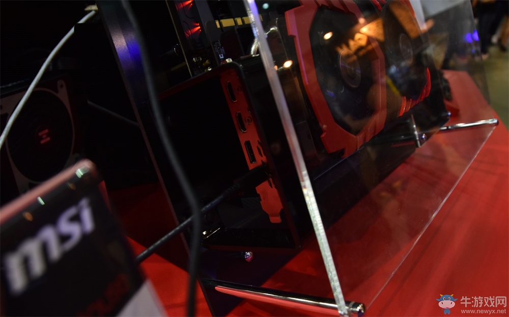 全球首款USB接口GTX1080Ti亮相臺(tái)北電腦展 可雙向傳輸數(shù)據(jù)