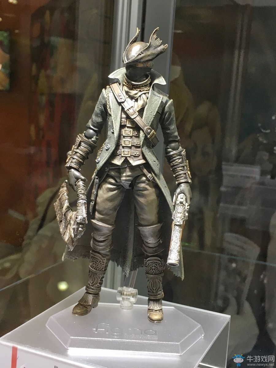《血源詛咒》獵人Figma實拍圖 裝備鋸齒獵刀短筒火銃