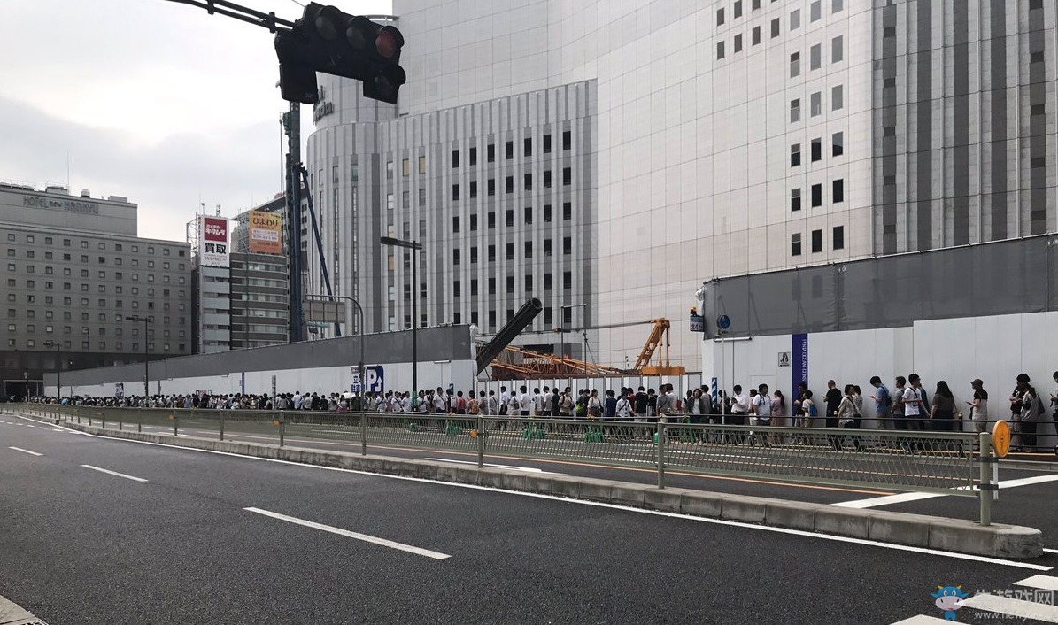 Switch搖號(hào)發(fā)售 250臺(tái)3000人搶供不應(yīng)求
