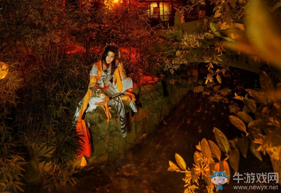 《劍網3》藏劍正太COS 惠風和暢落葉黃