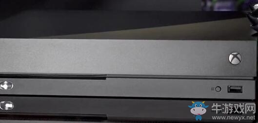地表最強(qiáng)主機(jī)僅售3400元 微軟Xbox One X開箱視頻