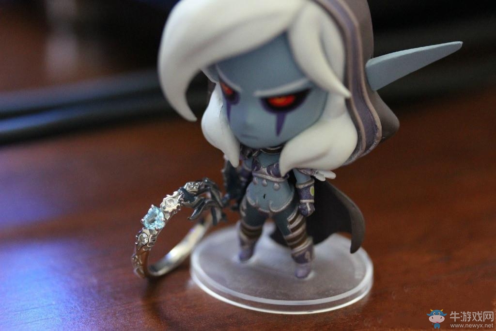 《魔獸世界》 玩家為自己魔獸迷未婚妻定制部落婚戒