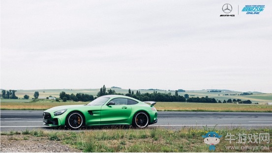 跟隨《極品飛車OL》駕馭“綠色猛獸”馳騁紐博格林
