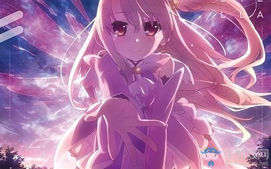 《幻想全明星》中揮著翅膀的女孩