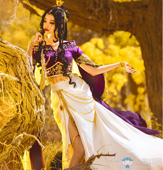 知名設計師打造 《劍網3》高定國風禮服