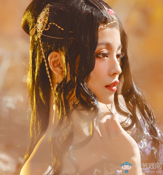 知名設計師打造 《劍網3》高定國風禮服