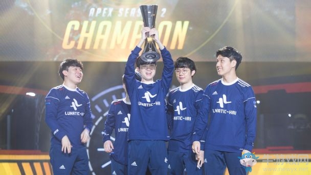 OW榮獲2017英國金搖桿獎年度電競游戲