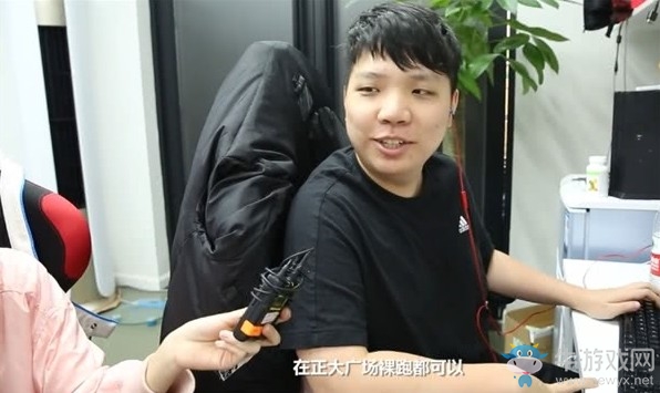 《LOL》AJ兌現承諾女裝直播  解說娃娃：我瞎了