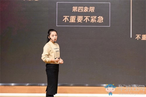 司南論壇：亂世王者點(diǎn)燃的一把智慧之火