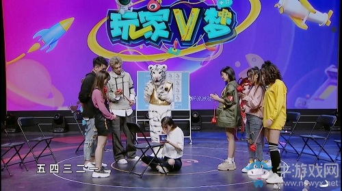 這個世界太瘋狂 神獸疆良也賣萌