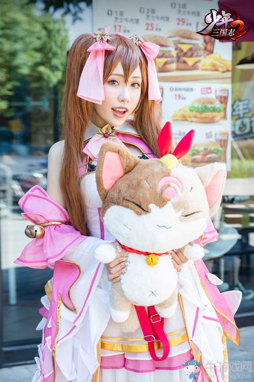 雙11小喬請你吃漢堡《少年三國志2》聯動漢堡王開啟