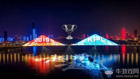 2019KPL秋季賽總決賽武漢燃情開戰(zhàn)，AG超玩會復(fù)仇QGhappy捧起首座銀龍杯