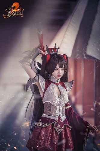 為自己造不凡《夢(mèng)三國(guó)手游》表演賽首登星賽季舞臺(tái)