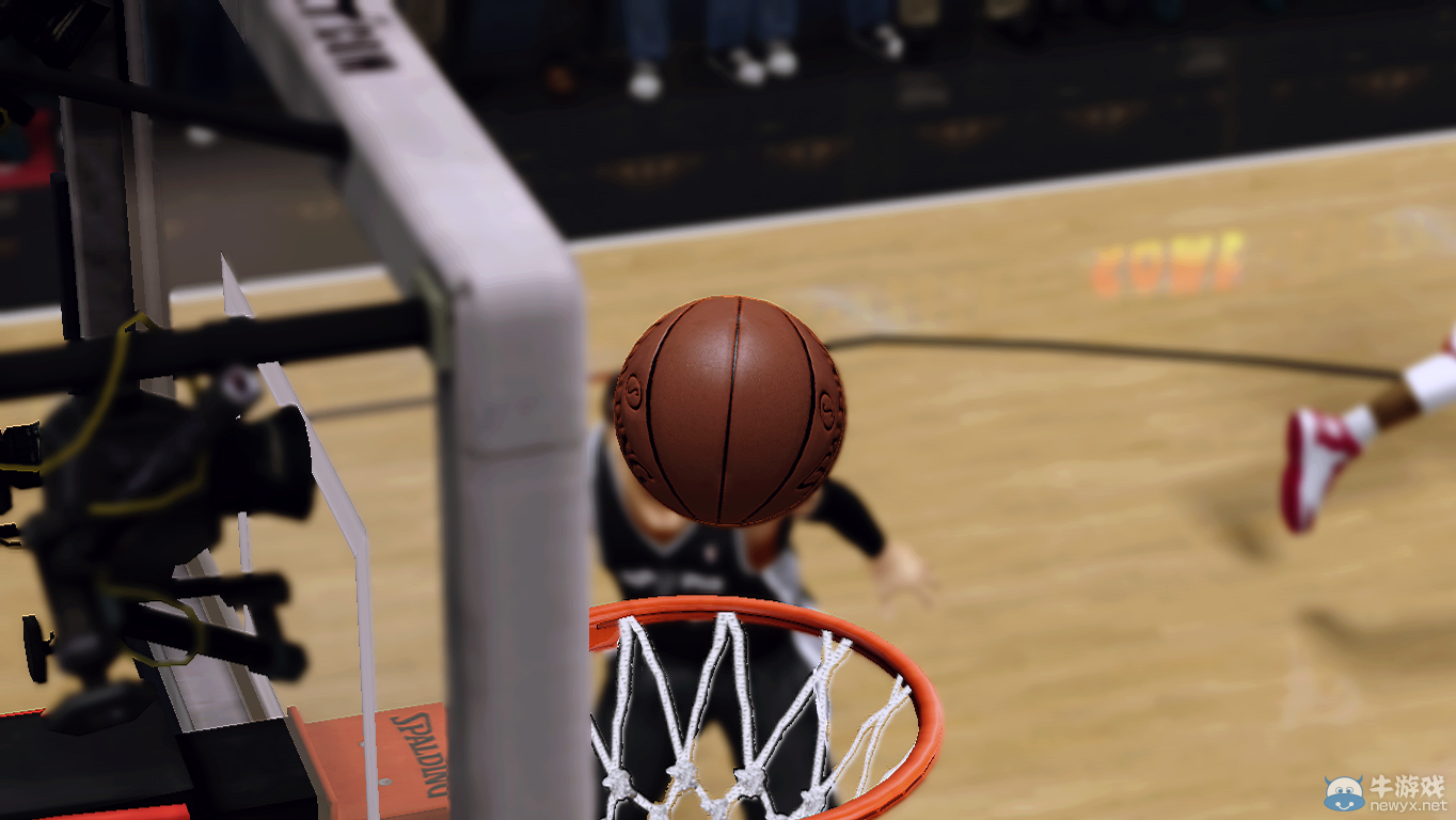 《NBA 2K14》真皮質(zhì)感籃球補(bǔ)丁
