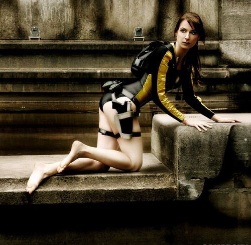 《古墓麗影》真人COS性感美圖