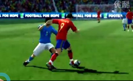 《FIFA 12》假動作視頻教學攻略