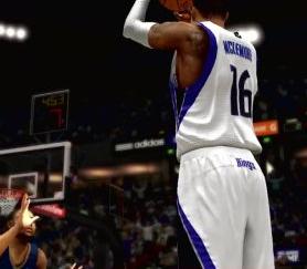 《NBA 2K14》最新演示 全新操控助你籃下暴扣